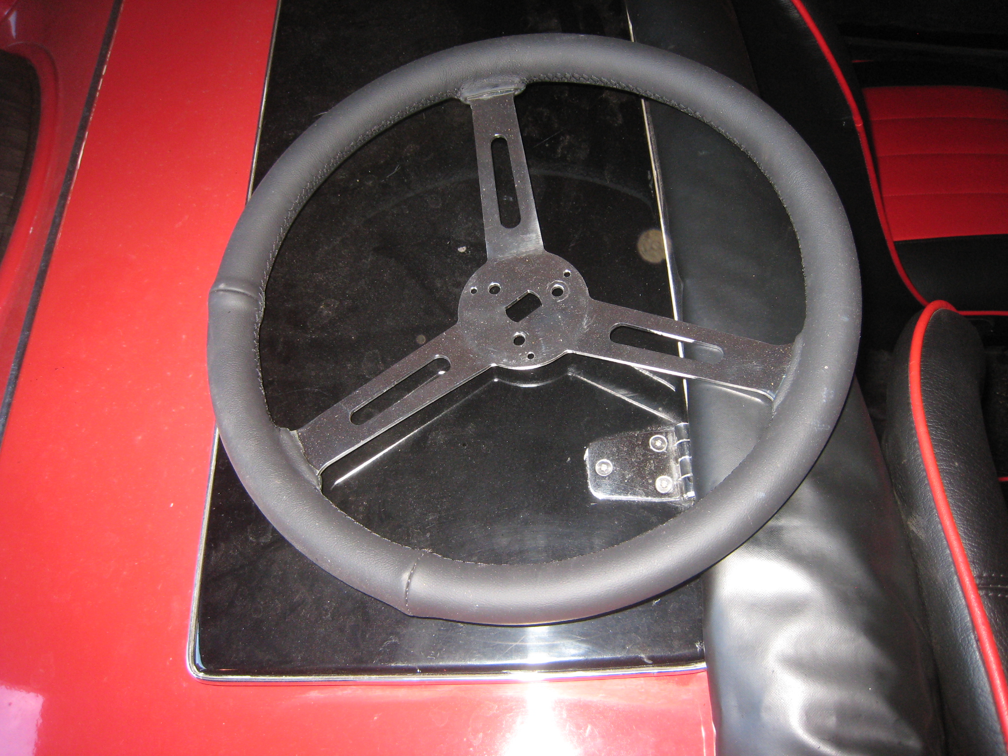 Steering wheel, 3 spokes, solid